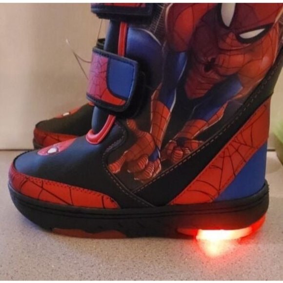 Marvel NWT Toddler 8 Spiderman Light Up Insulated Hook & Loop Winter Snow Boots - Picture 10 of 12